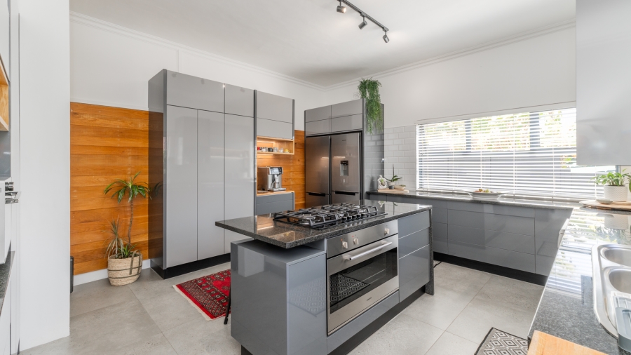 3 Bedroom Property for Sale in Linkside Western Cape